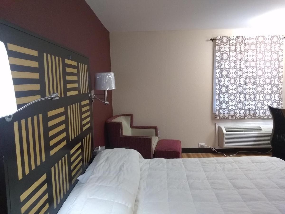 Red Crown Inn Лорел Екстер'єр фото