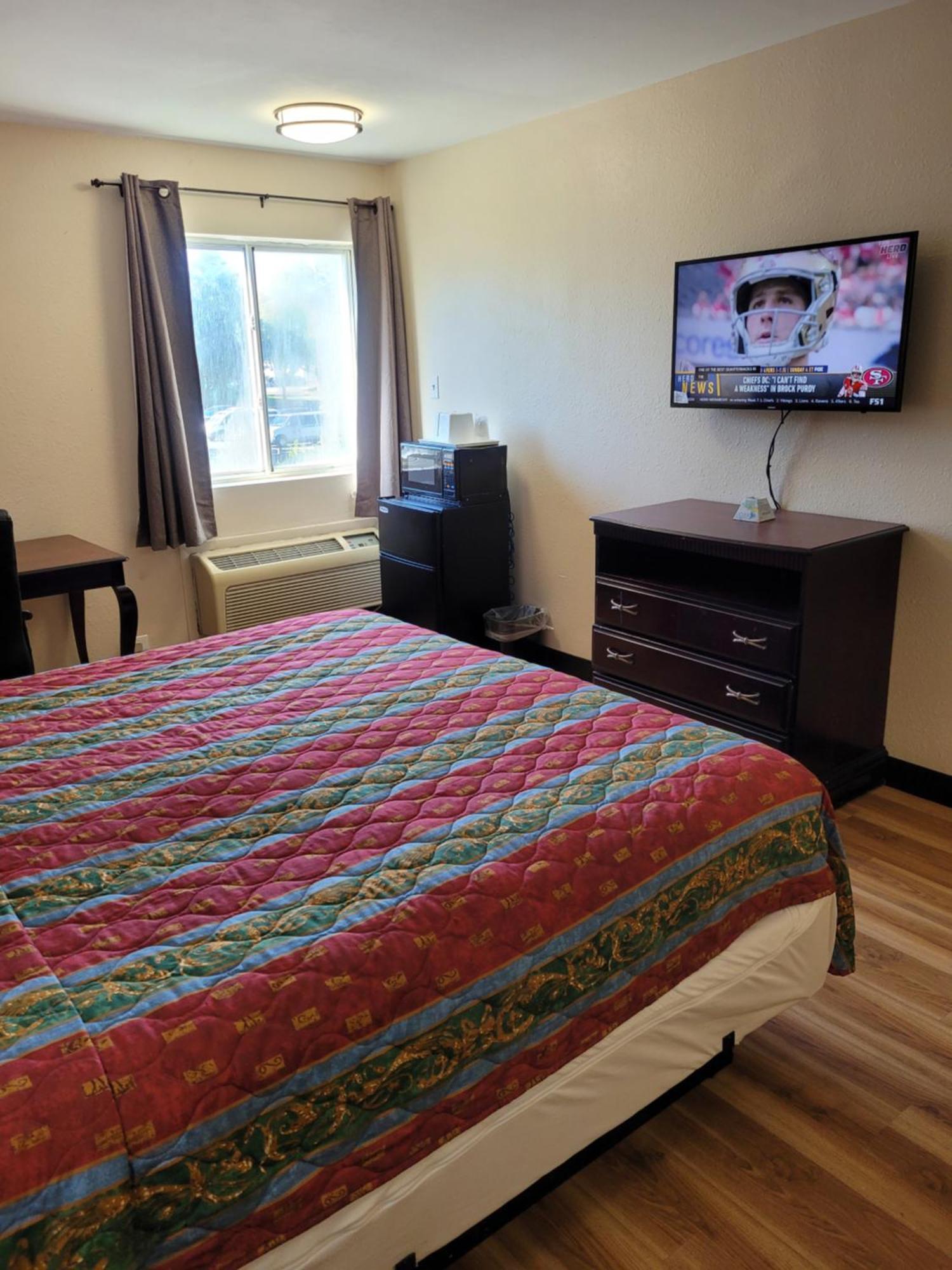 Red Crown Inn Лорел Екстер'єр фото